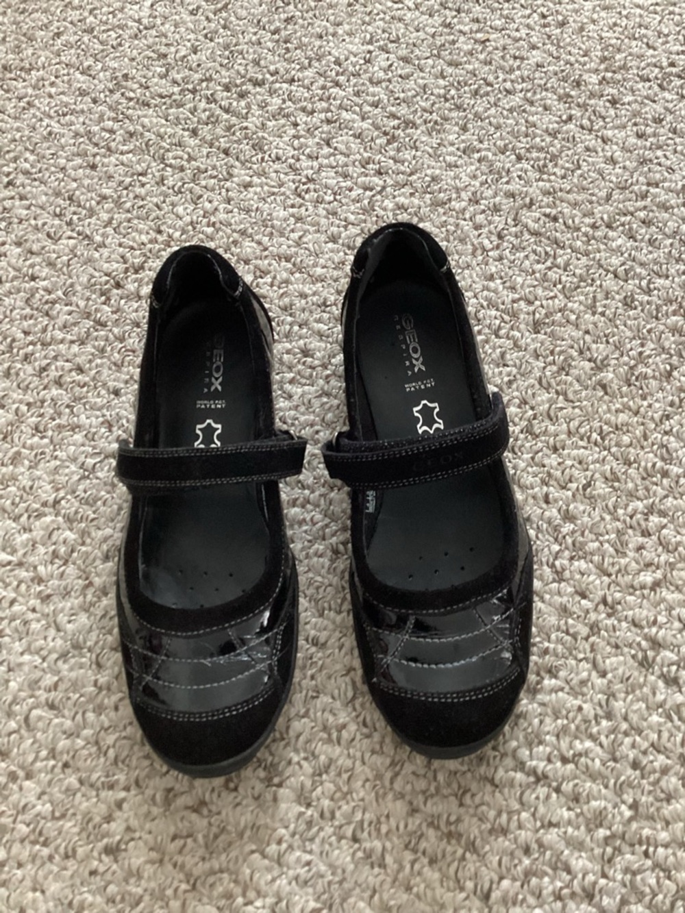 Geox Black Patent Girls Mary Jane Shoes Youth 5 EUR 37 Ladies 7 equiv